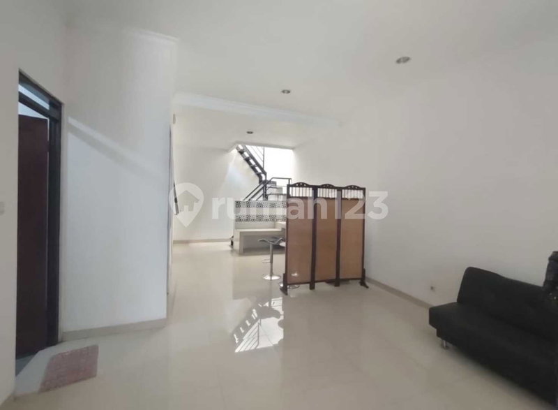 House for rent in Tangerang, Indonesia · Karang Timur · 3 rooms, 2 baths