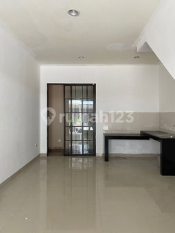 House for rent in Ciputat, Indonesia · Cengkareng · 2 rooms, 2 baths