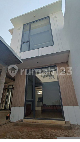 House for rent in Semarang, Indonesia · 3 rooms, 3 baths
