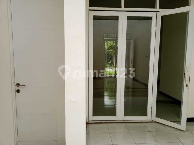 House for rent in Denpasar, Indonesia · 4 rooms, 3 baths