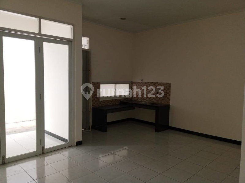 House for rent in Denpasar, Indonesia · 4 rooms, 3 baths