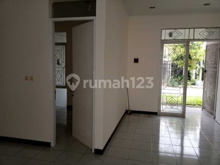 House for rent in Denpasar, Indonesia · 4 rooms, 3 baths