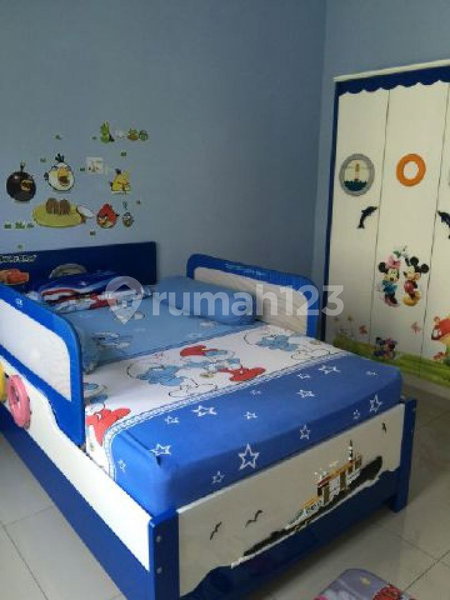 House for rent in West Jakarta, Indonesia · Cengkareng · 4 rooms, 3 baths