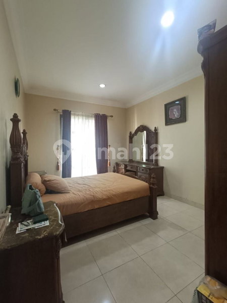 House for rent in Tangerang, Indonesia · Sukasari · 4 rooms, 4 baths
