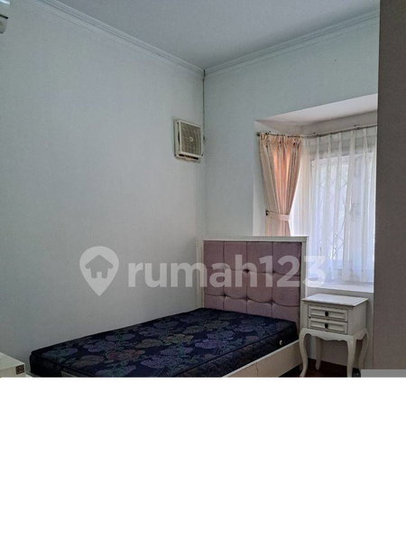 House for rent in West Jakarta, Indonesia · Cengkareng · 5 rooms, 4 baths