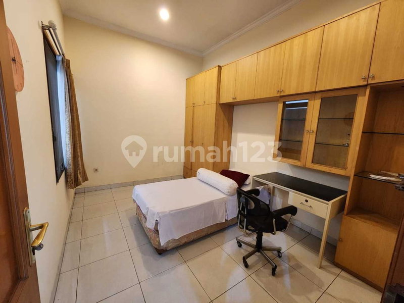 House for rent in West Jakarta, Indonesia · Cengkareng · 4 rooms, 4 baths