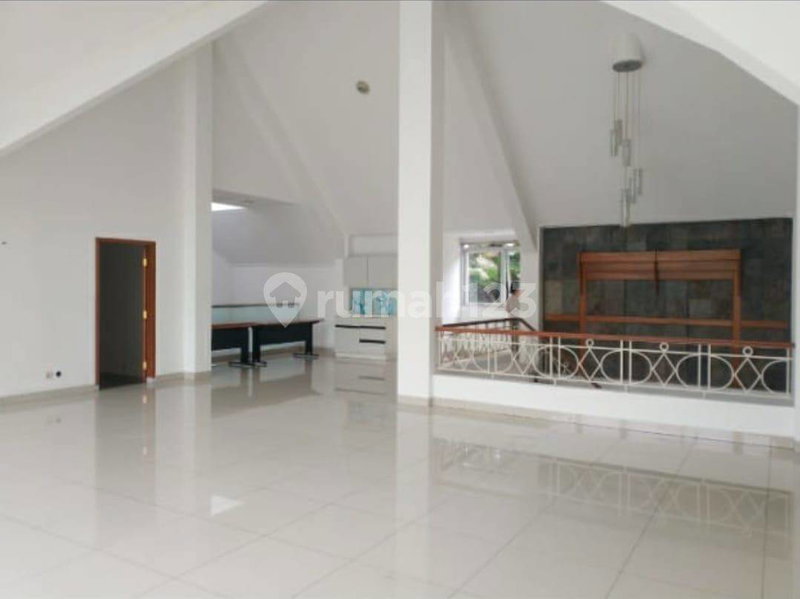 House for rent in West Jakarta, Indonesia · Cengkareng · 5 rooms, 3 baths