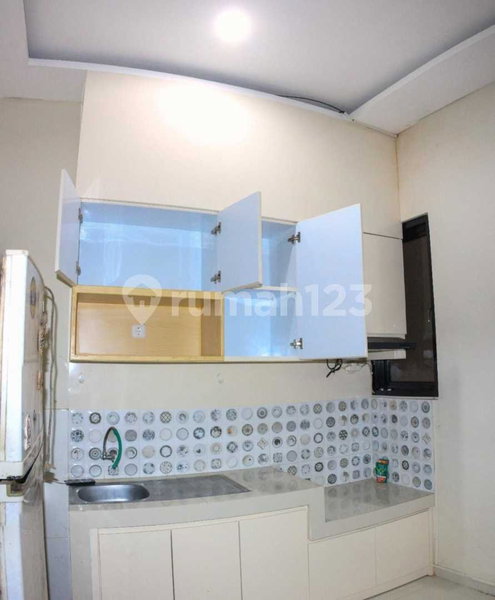 House for rent in Surabaya, Indonesia · 2 rooms, 2 baths