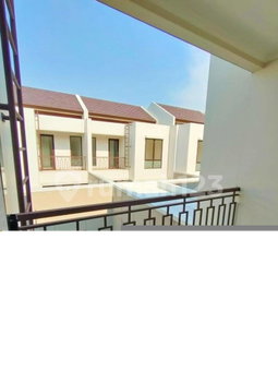 House for rent in Surabaya, Indonesia · 2 rooms, 2 baths
