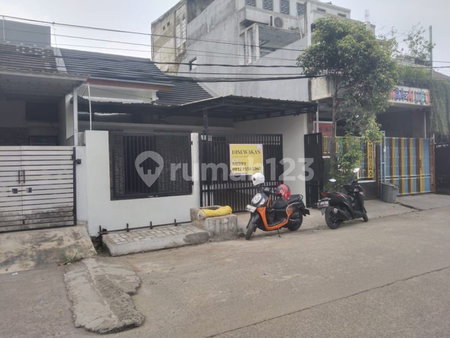 House for rent in Bogor, Indonesia · 3 rooms, 1 bath