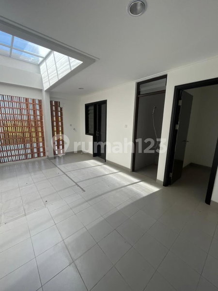 House for rent in Bogor, Indonesia · 4 rooms, 4 baths