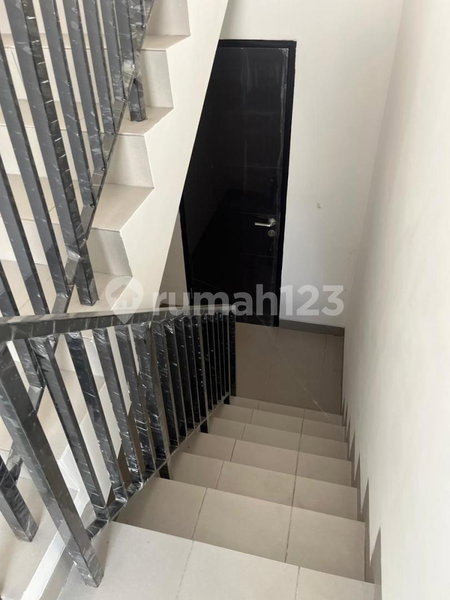 House for rent in Bogor, Indonesia · 4 rooms, 4 baths