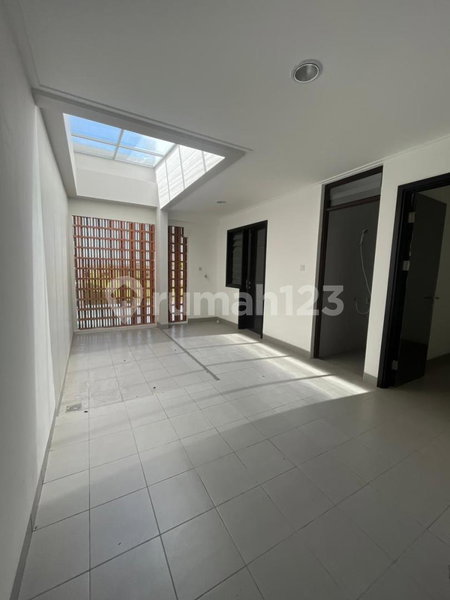 House for rent in Bogor, Indonesia · 4 rooms, 4 baths