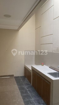 House for rent in Bogor, Indonesia · 4 rooms, 3 baths