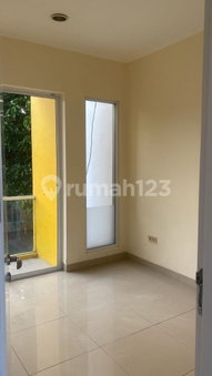 House for rent in Bogor, Indonesia · 4 rooms, 3 baths