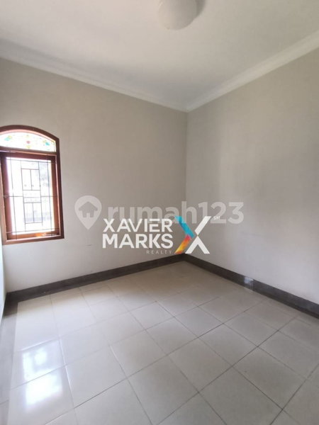 House for rent in Bandung, Indonesia · 3 rooms, 2 baths