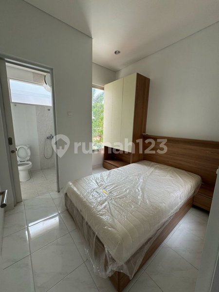 House for rent in Bekasi, Indonesia · 2 rooms, 2 baths