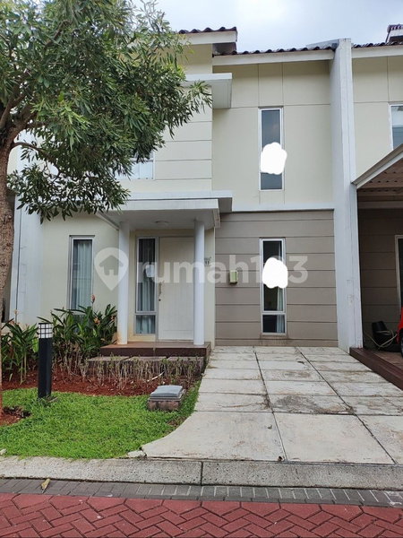 House for rent in Bandung, Indonesia · 3 rooms, 2 baths