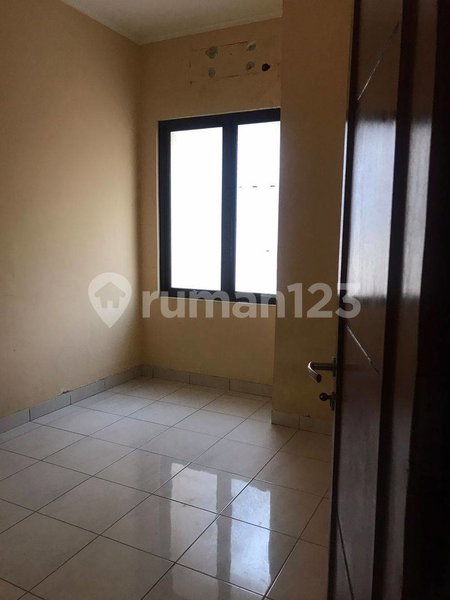 House for rent in South Jakarta, Indonesia · Kebayoran Lama · 3 rooms, 2 baths