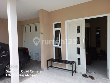 House for rent in Bandung, Indonesia · 3 rooms, 2 baths