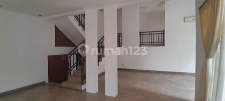 House for rent in Bandung, Indonesia · 3 rooms, 3 baths