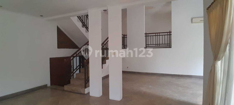 House for rent in Bandung, Indonesia · 3 rooms, 3 baths