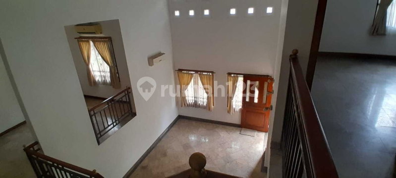 House for rent in Bandung, Indonesia · 3 rooms, 3 baths