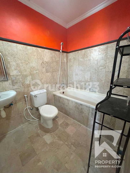 House for rent in Bandung, Indonesia · 3 rooms, 2 baths
