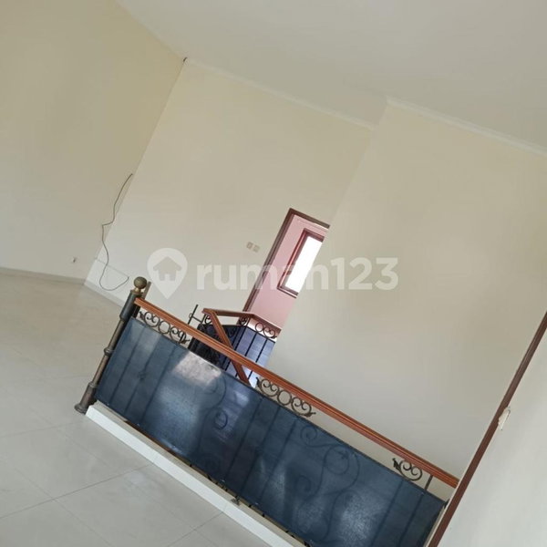 House for rent in Semarang, Indonesia · 3 rooms, 3 baths
