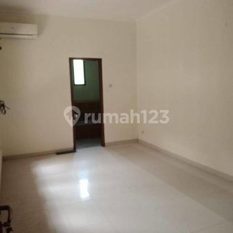House for rent in Semarang, Indonesia · 3 rooms, 3 baths