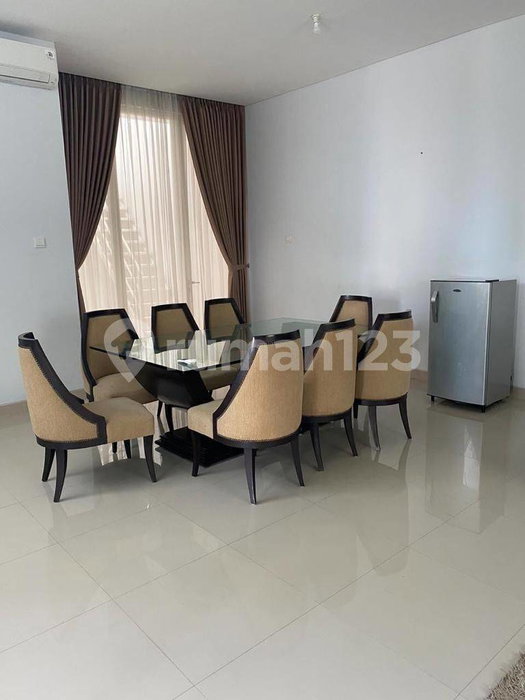 House for rent in Bandung, Indonesia · 4 rooms, 4 baths