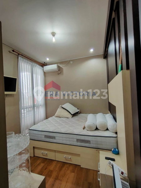 House for rent in Bandung, Indonesia · 5 rooms, 3 baths