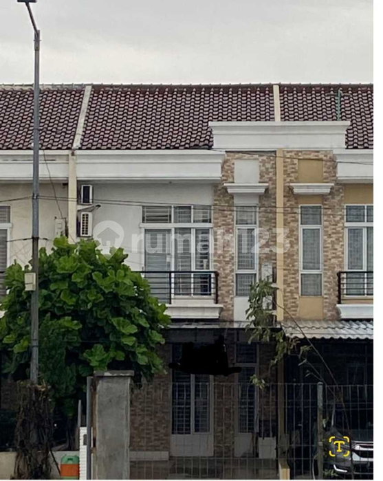 House for rent in Tangerang, Indonesia · Sukasari · 3 rooms, 2 baths