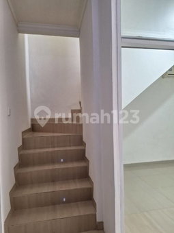 House for rent in Tangerang, Indonesia · Sukasari · 3 rooms, 2 baths