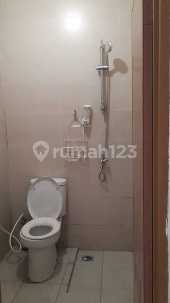 House for rent in Tangerang, Indonesia · Sukasari · 3 rooms, 2 baths