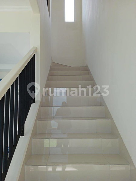 House for rent in Jakarta, Indonesia · Menteng · 3 rooms, 3 baths