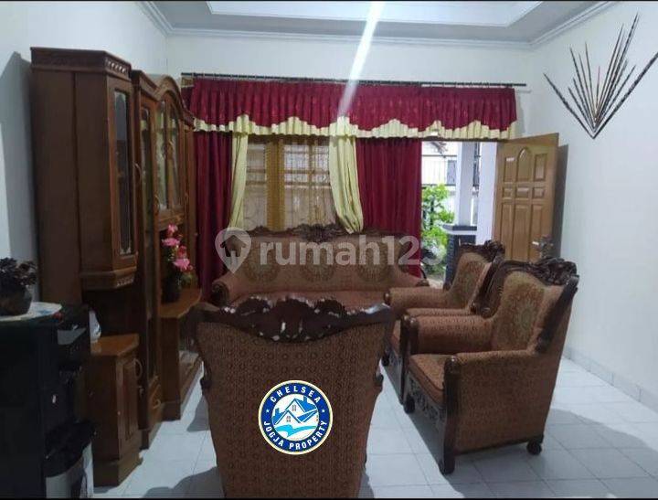 House for rent in Semarang, Indonesia · 3 rooms, 2 baths