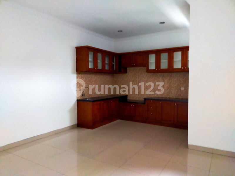 House for rent in Cimahi, Indonesia · 4 rooms, 3 baths