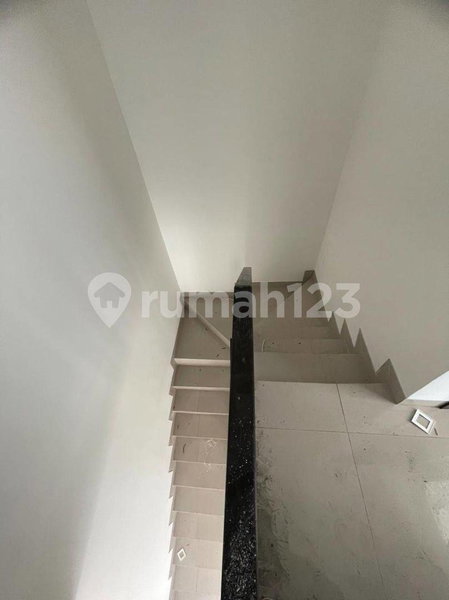 House for rent in Bandung, Indonesia · 3 rooms, 2 baths