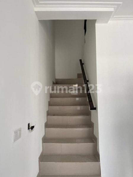 House for rent in Bandung, Indonesia · 3 rooms, 2 baths