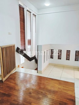 House for rent in Bandung, Indonesia · 3 rooms, 2 baths