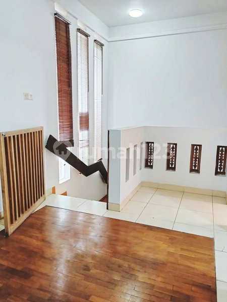 House for rent in Bandung, Indonesia · 3 rooms, 2 baths