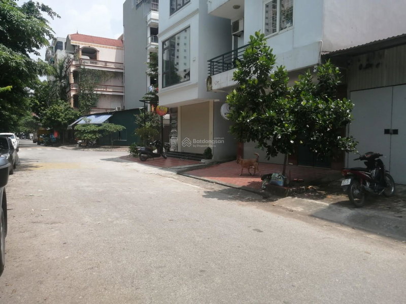 Apartment for rent in Tay Ho, Vietnam · Xuan La Street · 2 rooms, 2 baths