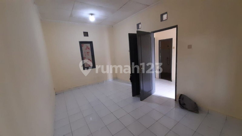 House for rent in Cikarang, Indonesia · 2 rooms, 1 bath