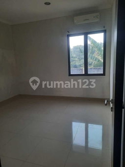 House for rent in Bekasi, Indonesia · Project · 4 rooms, 4 baths