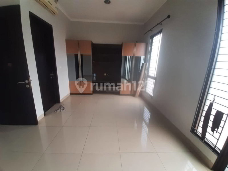 House for rent in Bekasi, Indonesia · Project · 4 rooms, 4 baths