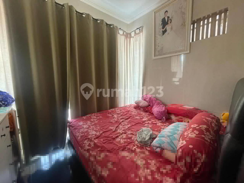 House for rent in Jakarta, Indonesia · Palmerah · 5 rooms, 4 baths