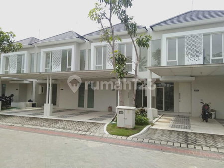 House for rent in Tangerang, Indonesia · Sukasari · 3 rooms, 2 baths