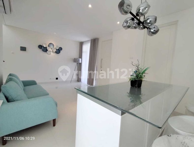 House for rent in Tangerang, Indonesia · Sukasari · 3 rooms, 2 baths