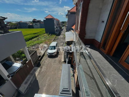 House for rent in Denpasar, Indonesia · 3 rooms, 2 baths